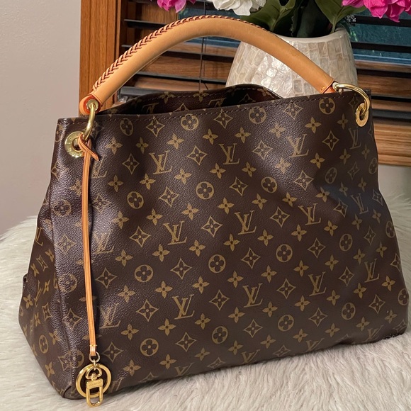 HOLD🔥Authentic LOUIS VUITTON Monogram Artsy MM Bag - Picture 11 of 16